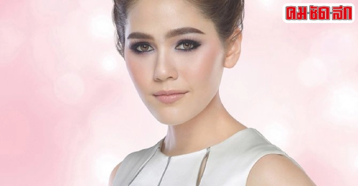 ชมพู่ร้องไห้เหตุคิวป่วนงานคานส์ ชมพู่ร้องไห้เหตุคิวป่วนงานคานส์