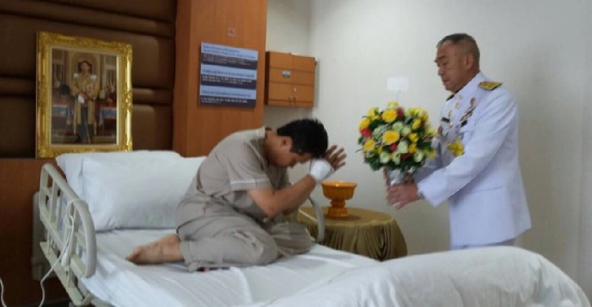 พระบรมฯพระราชทานแจกันดอกไม้เยี่ยมผู้ว่าฯชัยนาท พระบรมฯพระราชทานแจกันดอกไม้เยี่ยมผู้ว่าฯชัยนาท
