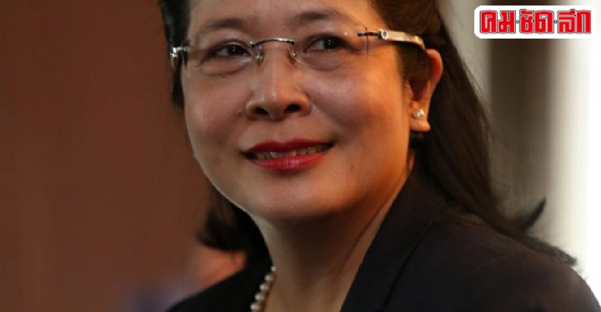 'สุดารัตน์'ปัดร่วมครม.-เบอร์หนึ่งพท. 'สุดารัตน์'ปัดร่วมครม.-เบอร์หนึ่งพท.