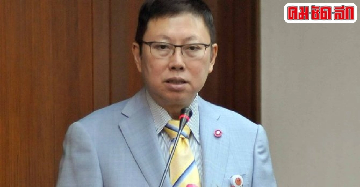 บวรศักดิ์ระบุเนื้อหาร่างรธน.สมบูรณ์แล้ว บวรศักดิ์ระบุเนื้อหาร่างรธน.สมบูรณ์แล้ว