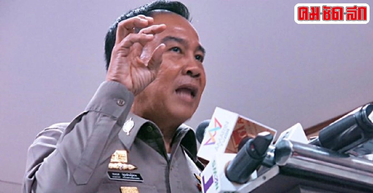 คดีบึ้มกดดันเอาหัวเดินต่างเท้า คดีบึ้มกดดันเอาหัวเดินต่างเท้า