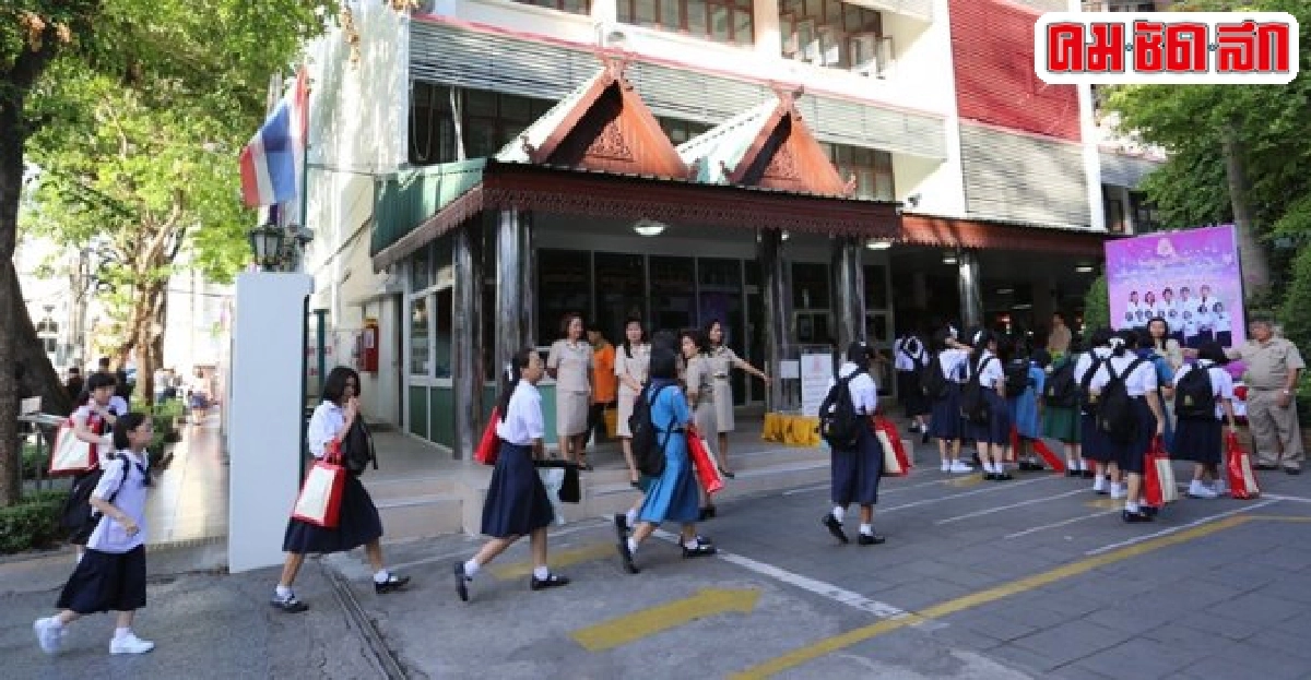 สพฐ.คลอดปฏิทินรับนักเรียนปี59 สพฐ.คลอดปฏิทินรับนักเรียนปี59