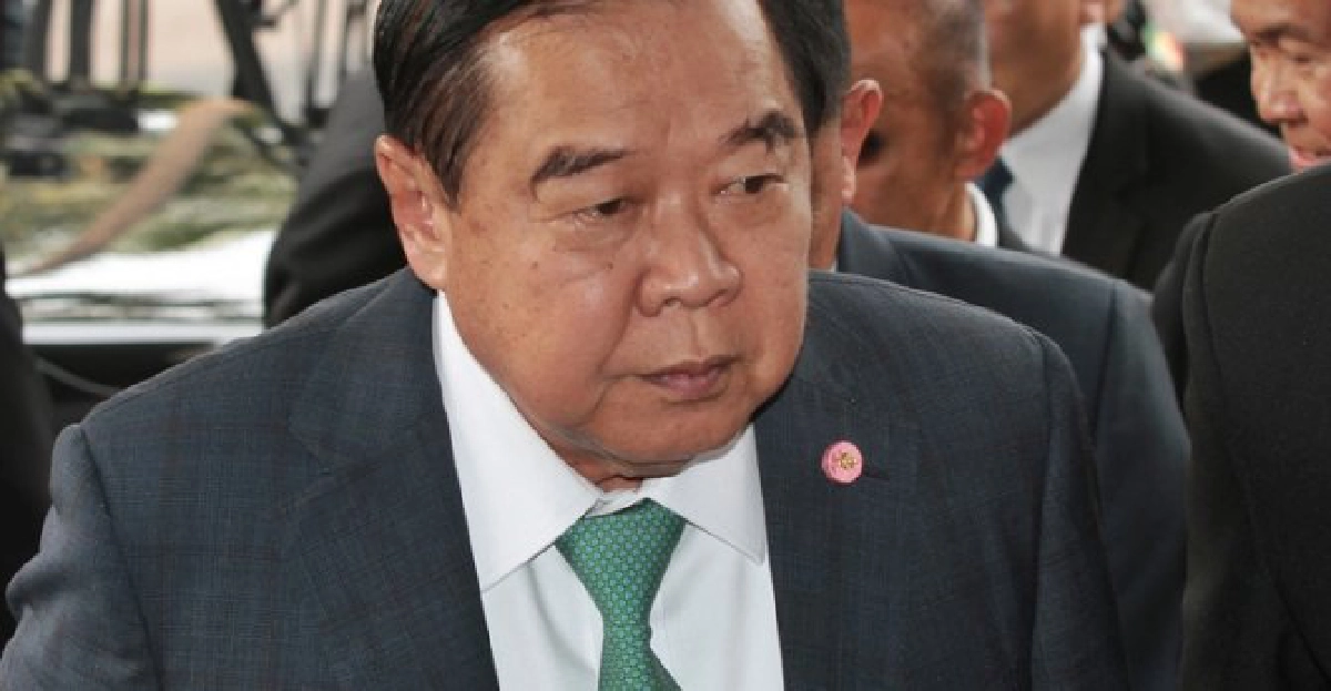ประวิตรไม่รู้มีชัยตอบรับนั่งปธ.กรธ. ประวิตรไม่รู้มีชัยตอบรับนั่งปธ.กรธ.