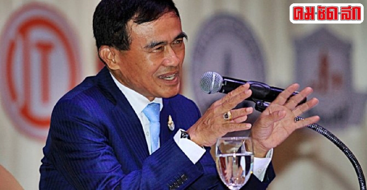 'บิ๊กต๊อก'โบ้ยสื่อสรุปเอง'ราชภักดิ์'ทุจริต!
