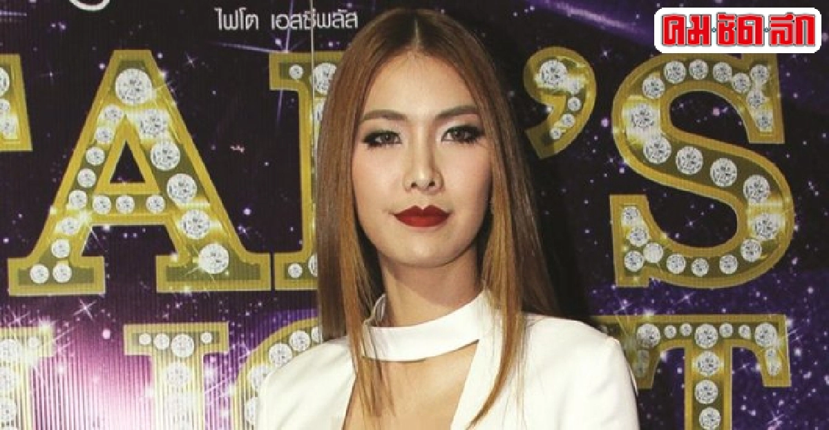 รักมากแต่สุดทางแก้มลดสถานะหนุ่มนักฟุตบอล รักมากแต่สุดทางแก้มลดสถานะหนุ่มนักฟุตบอล