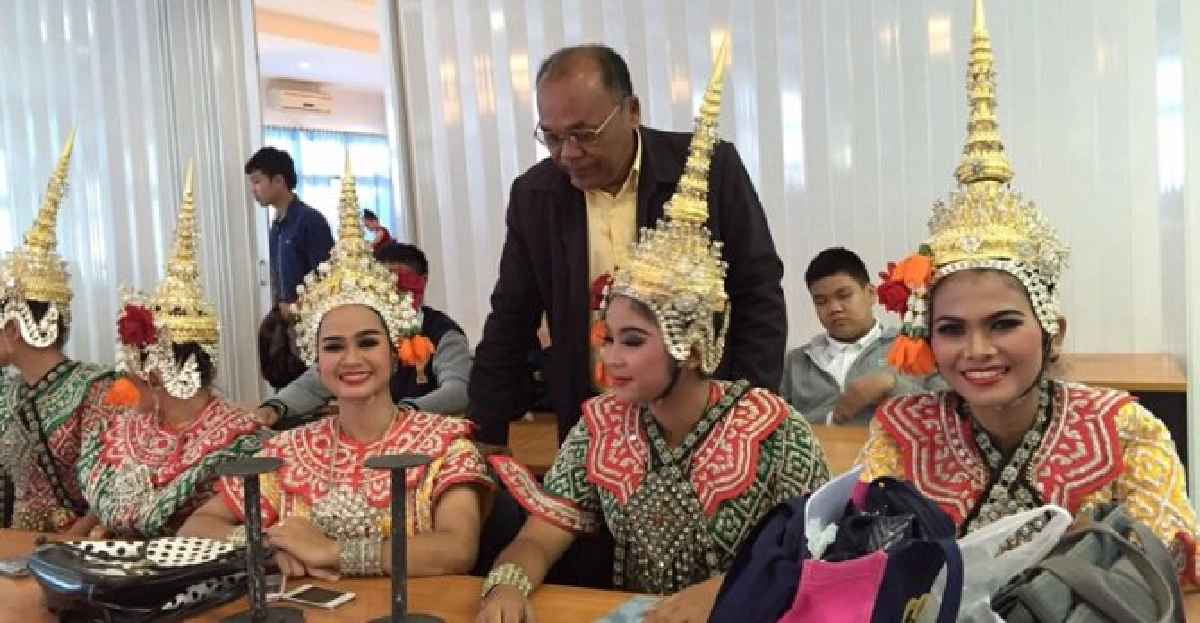 เป็นผู้บริหาร(ธรรมดา)ต้องมีศีล5