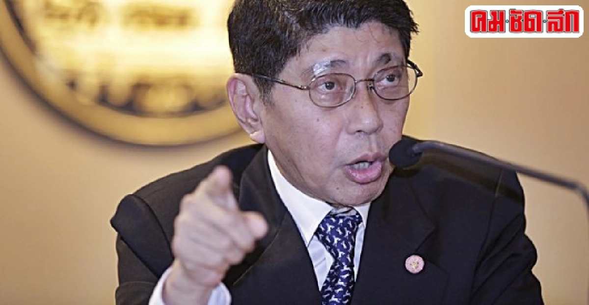 'วิษณุ'ปัดความเห็น'แม้ว'ซัดรธน.ห่วยแตก 'วิษณุ'ปัดความเห็น'แม้ว'ซัดรธน.ห่วยแตก