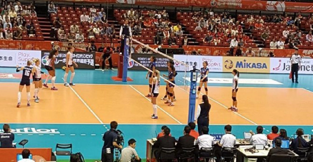 ตบไทยแพ้สาวดัตช์ลุ้นตั๋วอลป.หืด ตบไทยแพ้สาวดัตช์ลุ้นตั๋วอลป.หืด