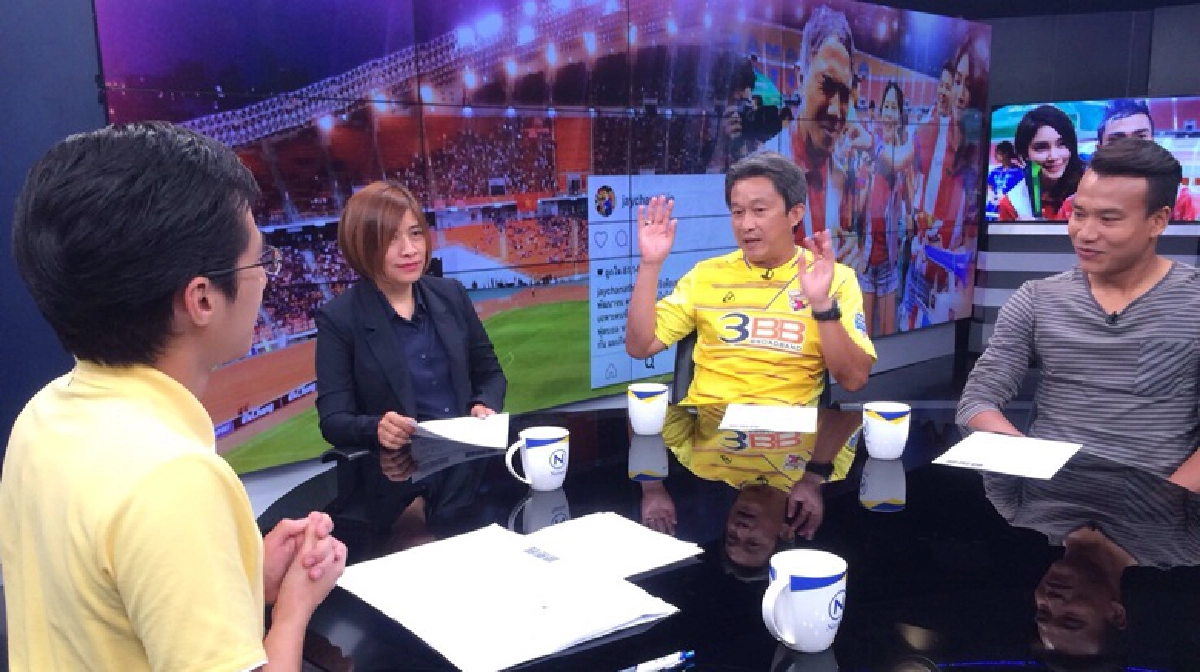 ‘ดารา’คบ‘นักฟุตบอล’...รักจริง!เกาะกระแส? 