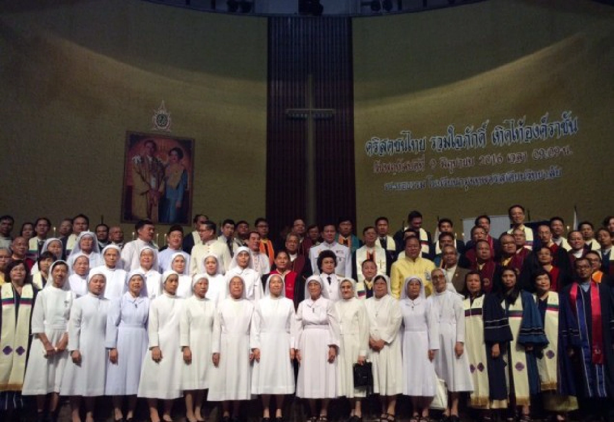 5ศาสนาจัดพิธีถวายพระพรเฉลิมพระเกียรติในหลวง