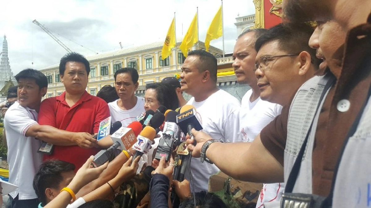 ‘นปช.’บุกกห.แจงตั้งศูนย์ปราบโกงประชามติ