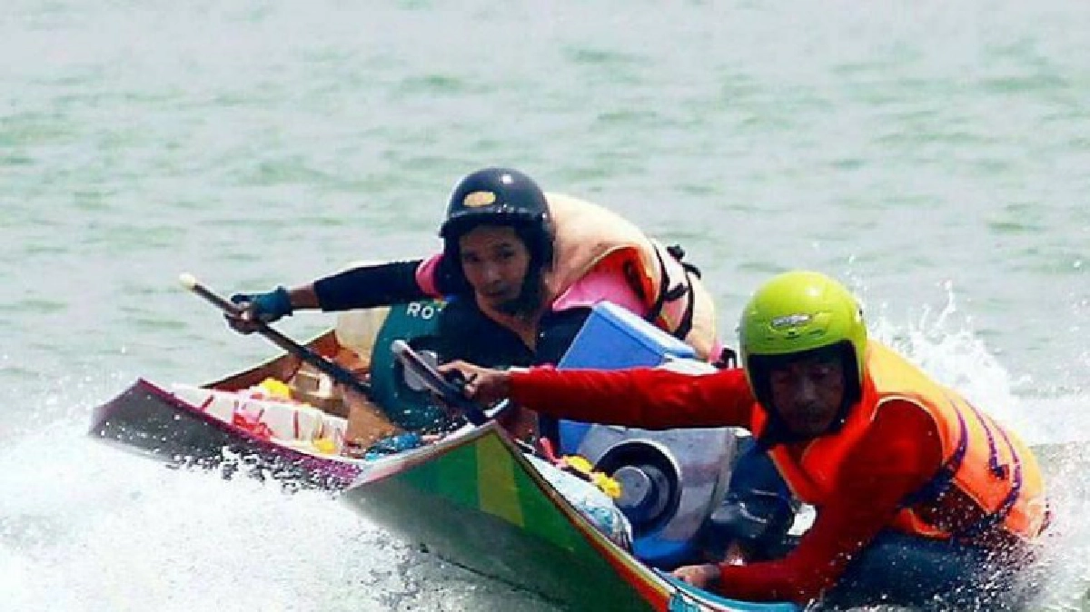 สมาคมเรือเร็วฯ จัดซิ่งฟอร์มูลา 4 สมาคมเรือเร็วฯ จัดซิ่งฟอร์มูลา 4