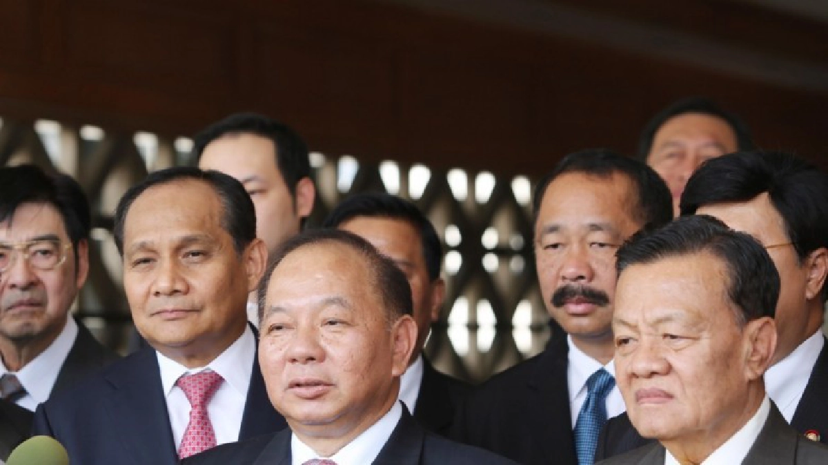 เพื่อไทยจี้คสช.-รบ.ตั้งกก.หาข้อเท็จจริงจัดซื้อGT200 