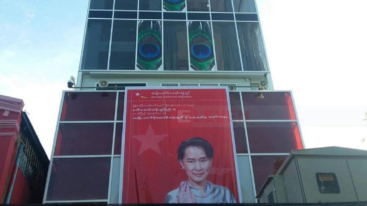 สมาชิกพรรคNLDทำบุญที่ทำการใหม่-วันเกิด‘ออง ซาน ซูจี’ สมาชิกพรรคNLDทำบุญที่ทำการใหม่-วันเกิด‘ออง ซาน ซูจี’