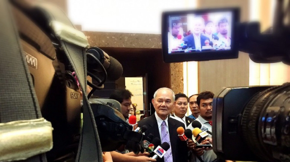 “มีชัย”ไม่หวั่น“นปช.”เดินหน้าฟ้องยูเอ็น รัฐปิดกั้นประชามติ