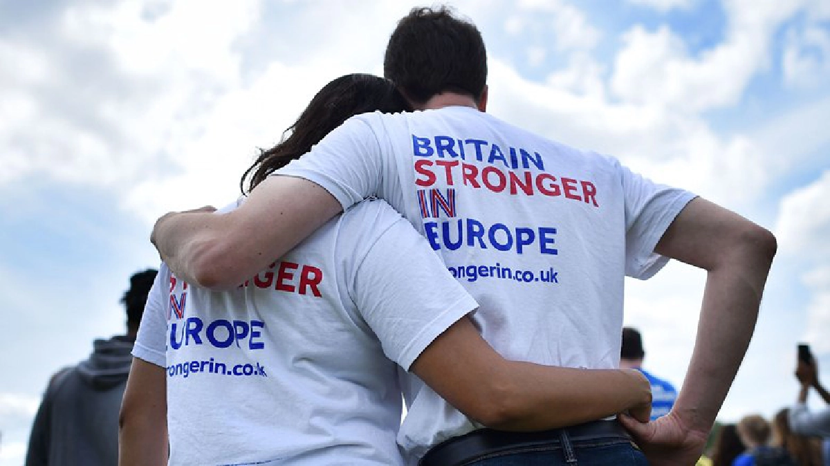 ‘Brexit’ โหวตสะเทือนโลกการเงิน ‘Brexit’ โหวตสะเทือนโลกการเงิน