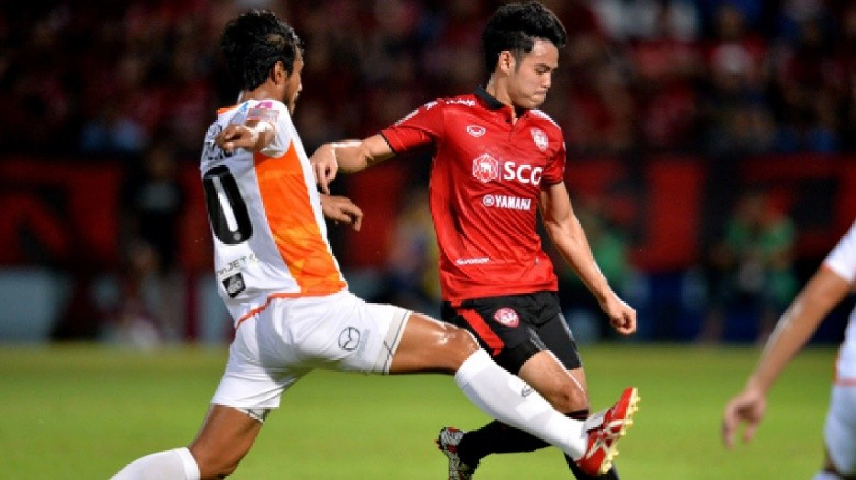 "กิเลน" ถล่ม 4-1 "ธีราทร" ซัดประเดิม "กิเลน" ถล่ม 4-1 "ธีราทร" ซัดประเดิม