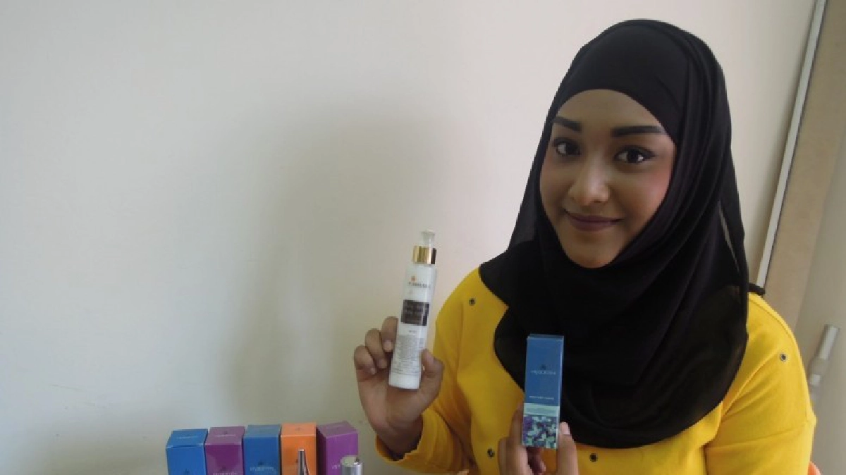 "สื่อออนไลน์"จุดประกายธุรกิจ “พิมรา สีดอกบวบ”