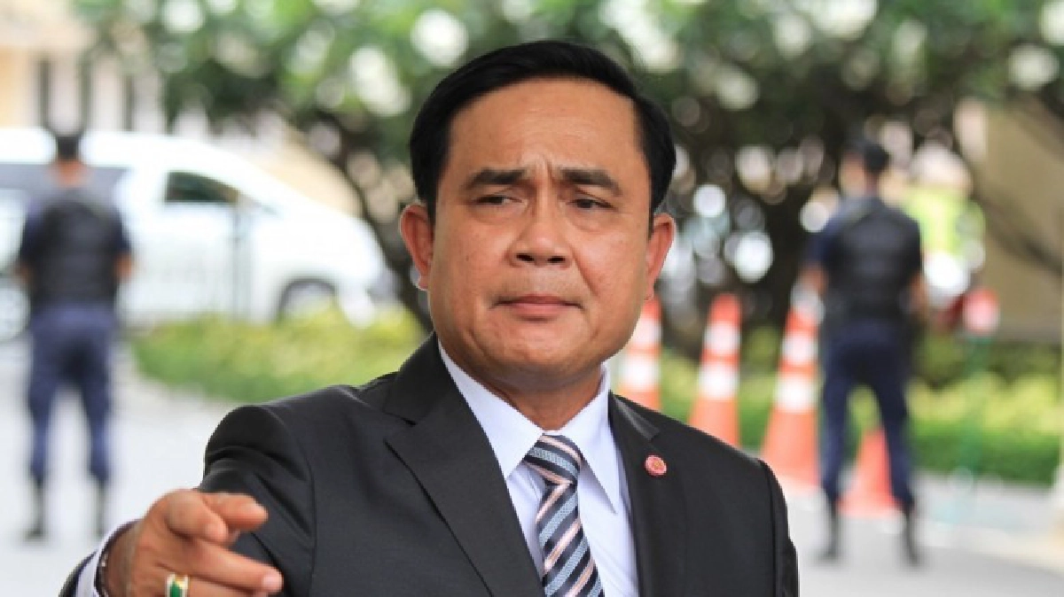 นายกฯ เสียใจเหตุสลด ส.ท. เสียชีวิตจากการถูกลงโทษ นายกฯ เสียใจเหตุสลด ส.ท. เสียชีวิตจากการถูกลงโทษ