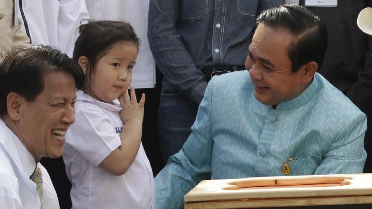 “สุเทพ”ชมร่างรธน.ฉบับมีชัย ปฏิรูปการศึกษาลดความเหลื่อมล้ำ “สุเทพ”ชมร่างรธน.ฉบับมีชัย ปฏิรูปการศึกษาลดความเหลื่อมล้ำ