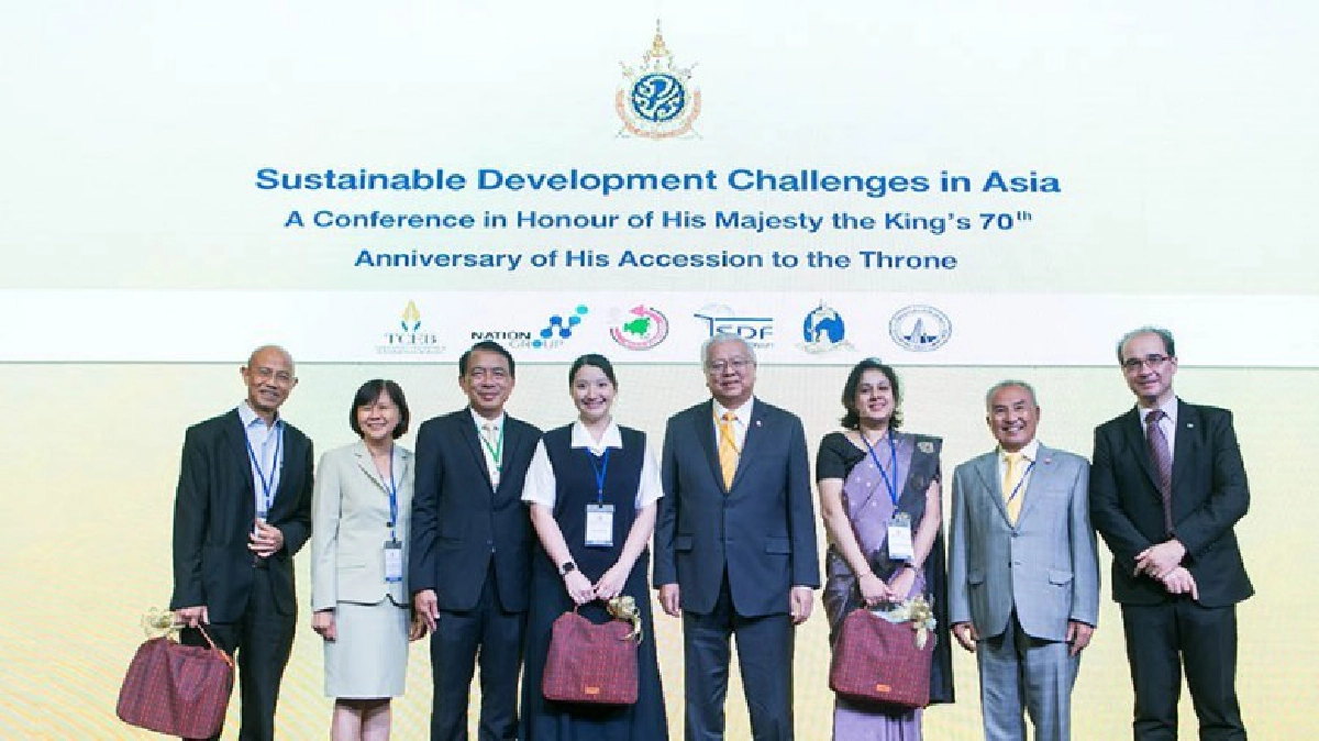 70 ปีฉลองราชย์ ร่วมขยายผลศาสตร์ของพระราชา 70 ปีฉลองราชย์ ร่วมขยายผลศาสตร์ของพระราชา