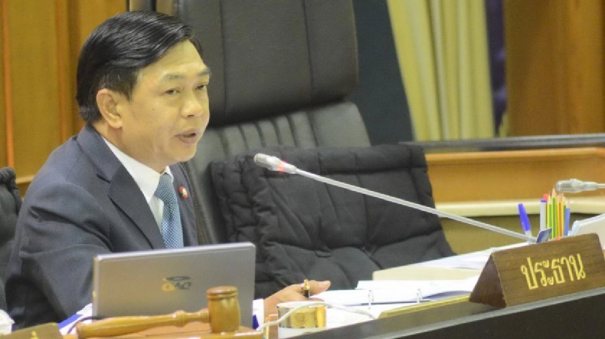 "อลงกรณ์" ปัด เดินสายล็อบบี้ 2 พรรคใหญ่ 