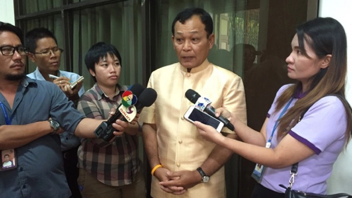 “ดาว์พงษ์”รับเด็กวิวาทกระทบนโยบายเพิ่มเด็กเรียนอาชีพ “ดาว์พงษ์”รับเด็กวิวาทกระทบนโยบายเพิ่มเด็กเรียนอาชีพ