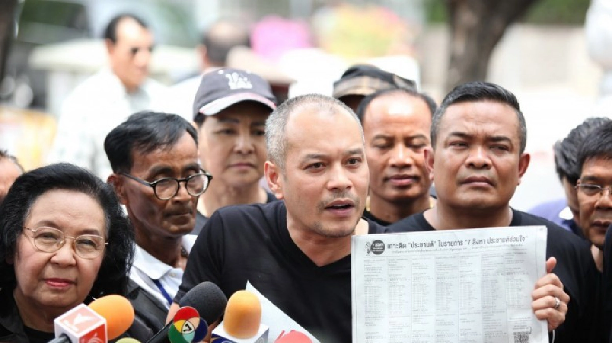 “ณัฐวุฒิ”เหน็บรัฐบาลเลียนแบบ 