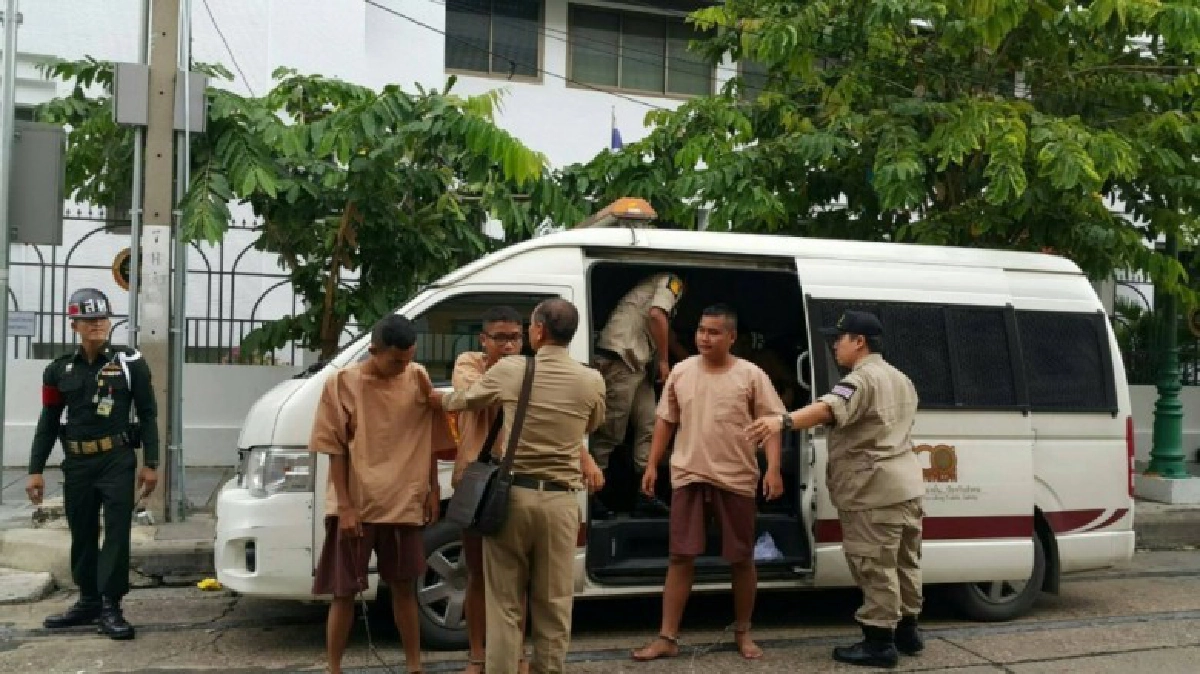 "นักสิทธิมนุษยชน"รุมสกรัม“ราชทัณฑ์” "นักสิทธิมนุษยชน"รุมสกรัม“ราชทัณฑ์”