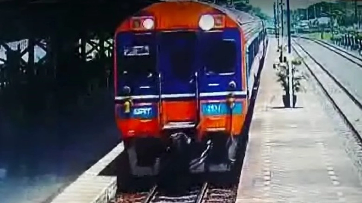 คิดสั้น!หญิงนอนพาดรางให้รถไฟทับ คิดสั้น!หญิงนอนพาดรางให้รถไฟทับ