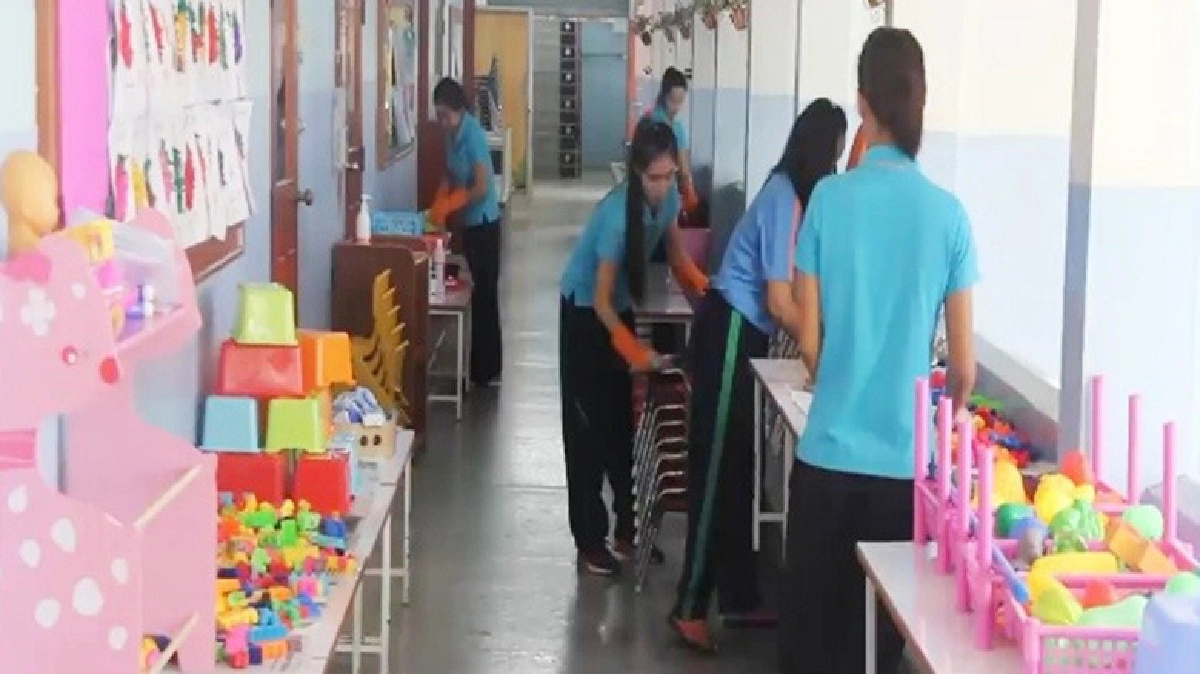 สธ.-รร.คุมเข้มป้องกันโรค“มือ เท้า ปาก”