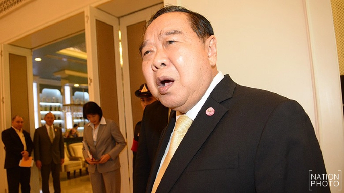 “บิ๊กป้อม” ฉุน กระแสจับผิดทหาร ทำ จม. บิดเบือน รธน.