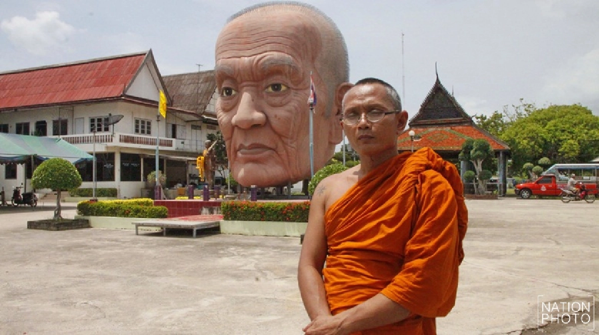 แจงหลวงปู่ทวดกลางลานวัด วอนมองสร้างสรรค์