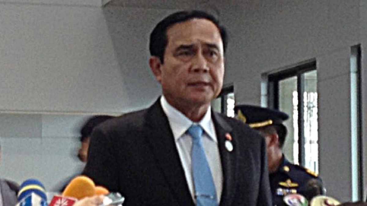 "นายกฯ" ยันไม่รังแก ทีวีผิดกฎหมาย