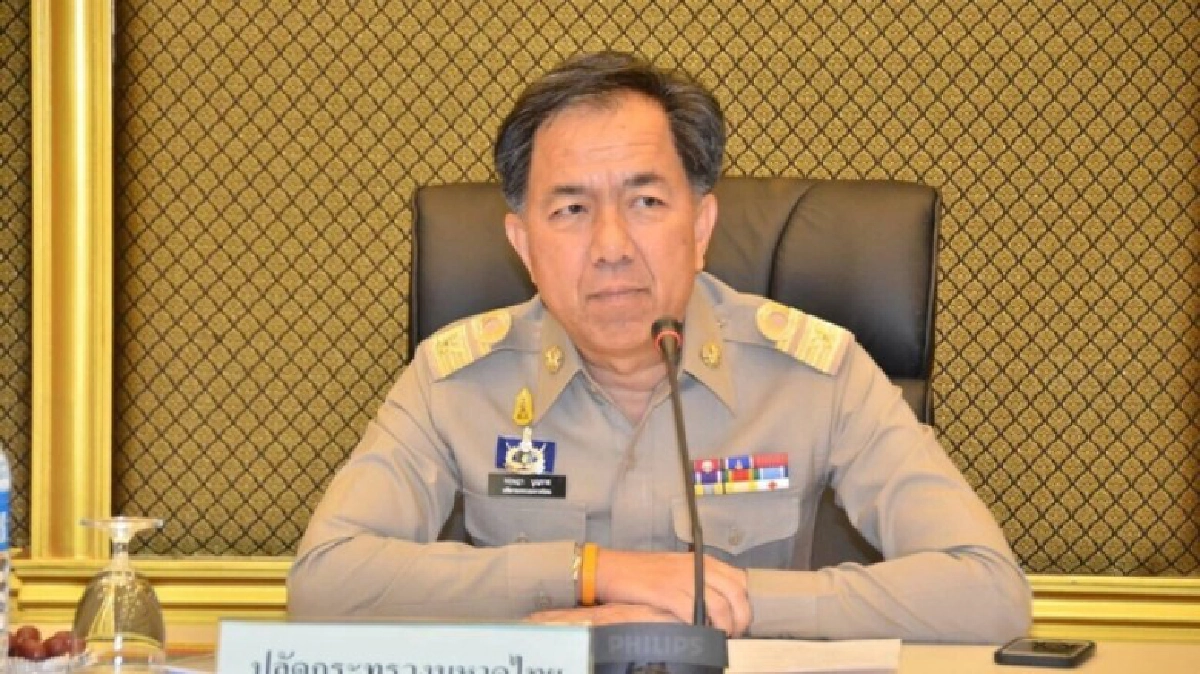 “ปลัดมท."ปัดยุบ 5 พันอบต.