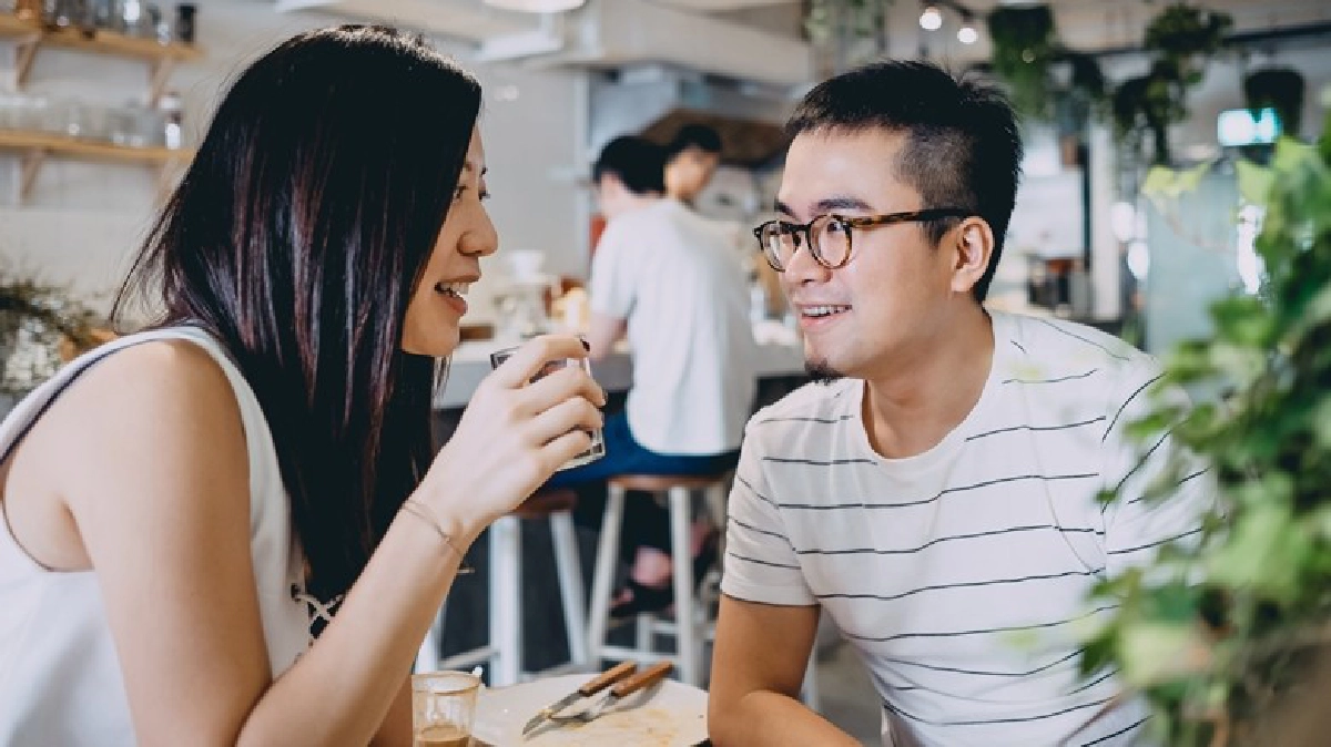 5 ข้อที่ไม่ควรมองข้ามในการเดทแรก 5 ข้อที่ไม่ควรมองข้ามในการเดทแรก