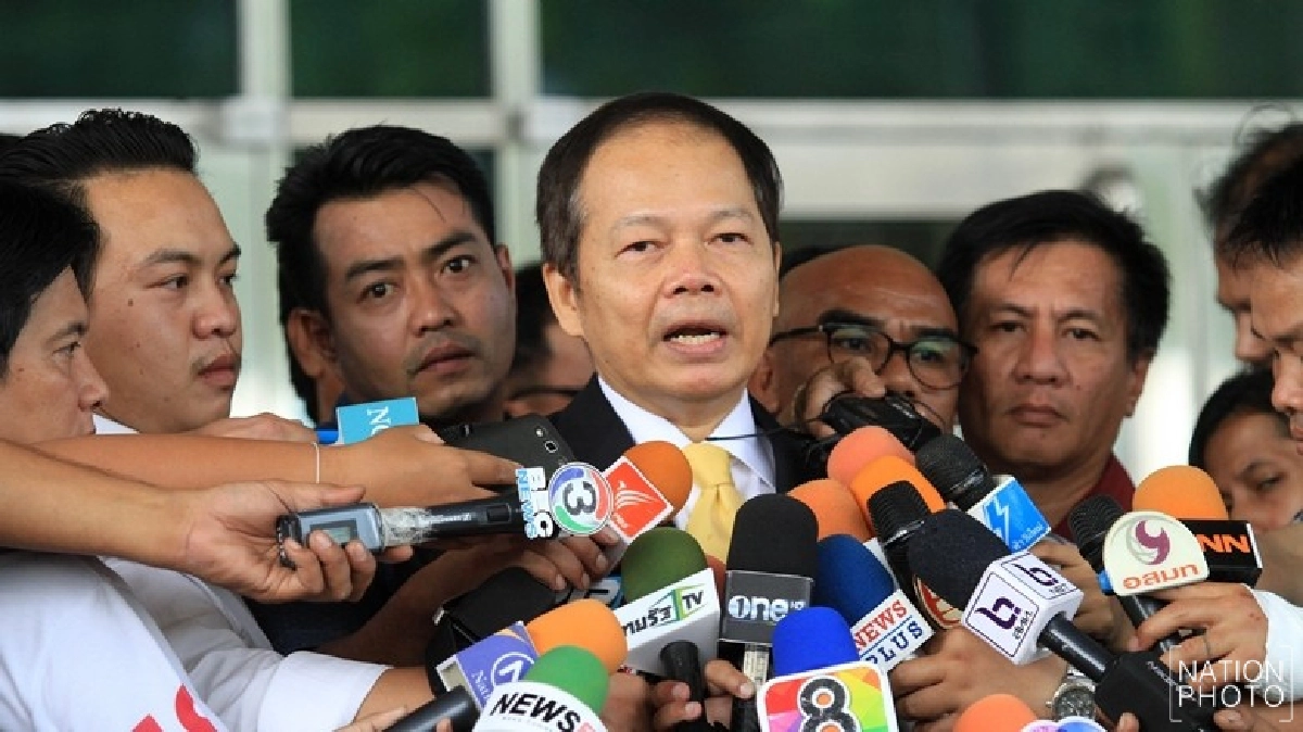 "นพดล" เหน็บ .. ? ..