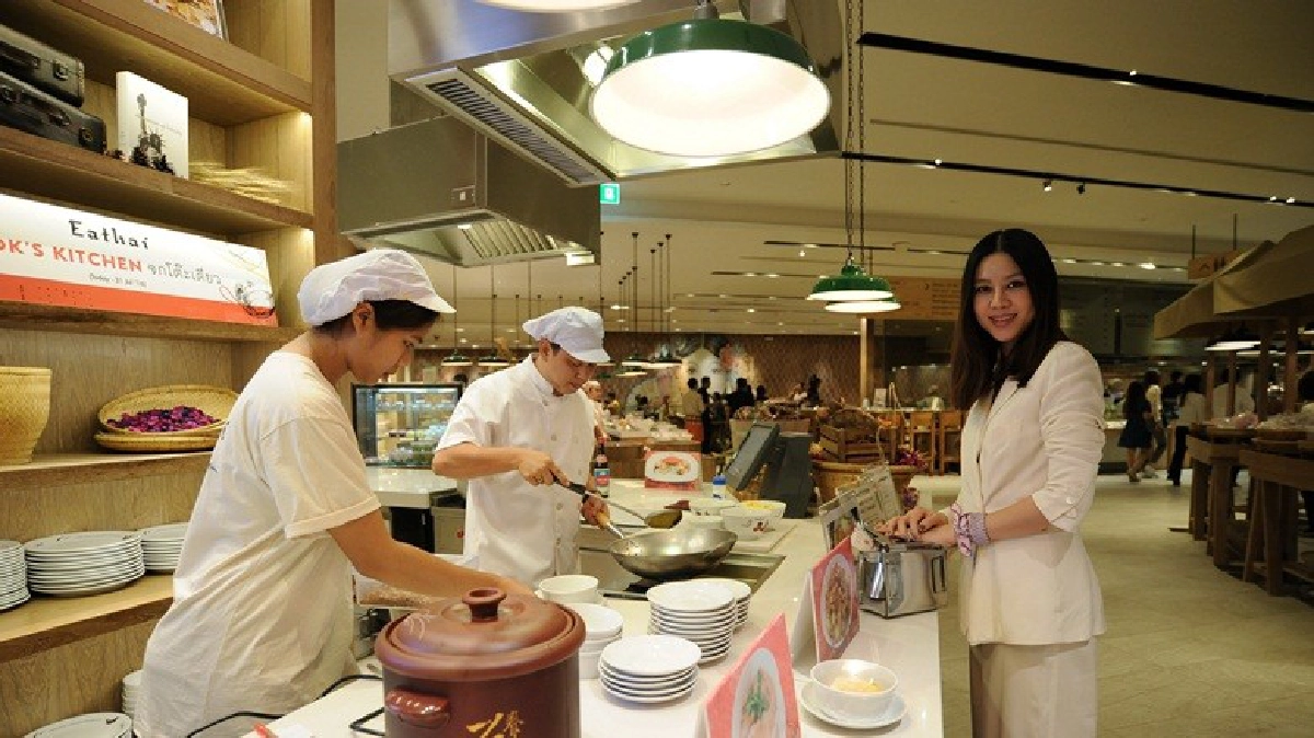 สัมผัสร้านอร่อยบรรยากาศไทยร่วมสมัย สัมผัสร้านอร่อยบรรยากาศไทยร่วมสมัย