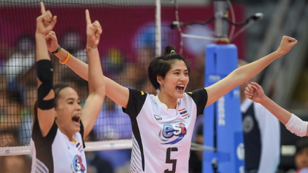 "ปลื้มจิตร์" นำลูกยางสาวสู้ต่อศึกเอวีซีคัพ