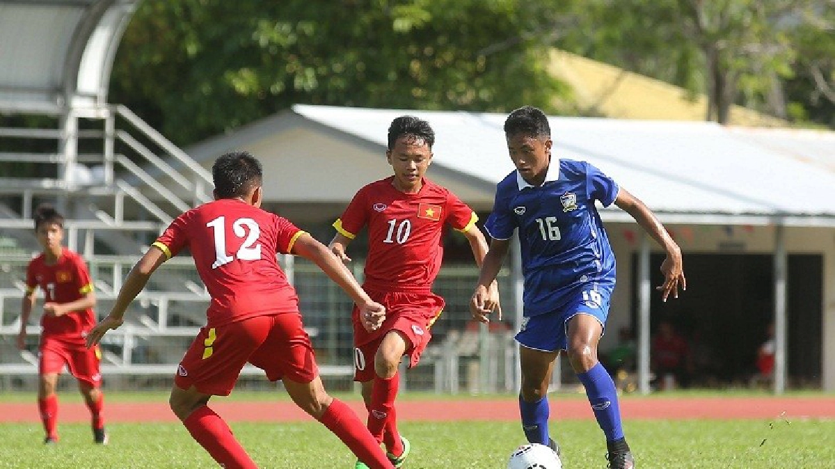 “ช้างศึก”ยู-14 ปี เฉือนชนะ เวียดนาม 2-1 “ช้างศึก”ยู-14 ปี เฉือนชนะ เวียดนาม 2-1