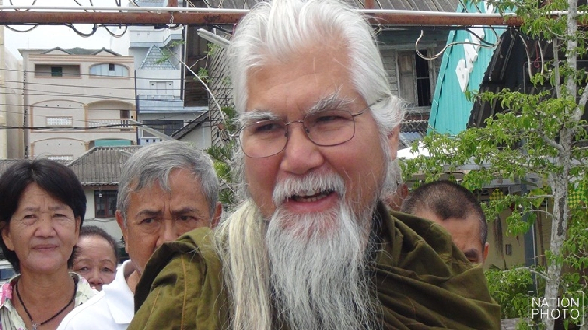 วัดถ้ำลิเจียอดีตพระยันตระโดนบ้างรุกที่อุทยาน