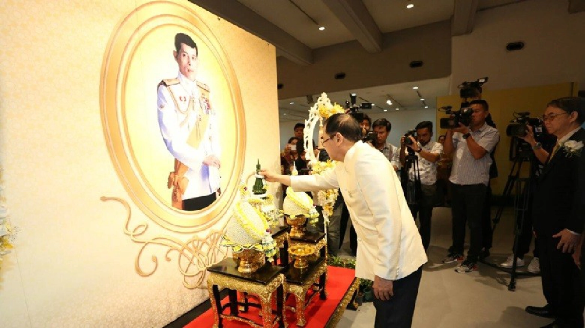 เปิดใจ 7 บุคคลในภาพถวายงาน"สมเด็จพระบรมโอรสาธิราชฯ"