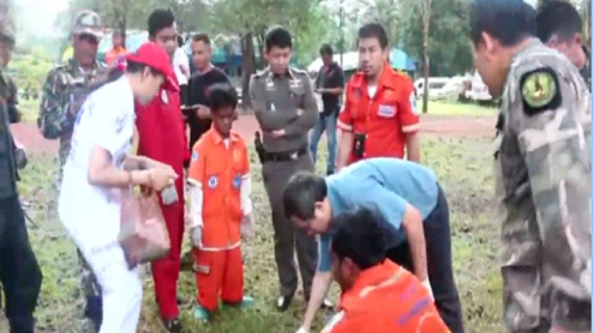หนุ่มเขมรลอบตัดไม้หนีจับกุมตกหน้าผาดับ