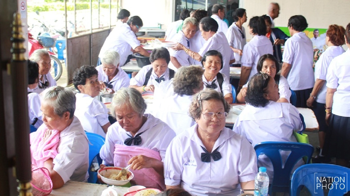 เปิดเทอมแล้ว!โรงเรียนสูงวัยเทศบาลสนมสุรินทร์ เปิดเทอมแล้ว!โรงเรียนสูงวัยเทศบาลสนมสุรินทร์