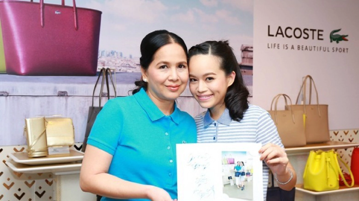 ชวนบอกรักแม่ ผ่านของขวัญแทนใจ ชวนบอกรักแม่ ผ่านของขวัญแทนใจ