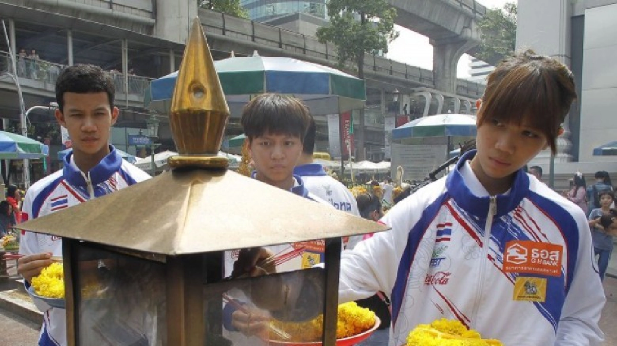 “โค้ชเช” ลดแผนซ้อมเพื่อให้ฟิตเต็มร้อย “โค้ชเช” ลดแผนซ้อมเพื่อให้ฟิตเต็มร้อย