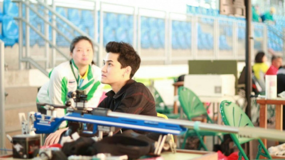 "อัส" ยิงเข้าที่ 41 ปืนยาวอัดลมโอลิมปิก "อัส" ยิงเข้าที่ 41 ปืนยาวอัดลมโอลิมปิก