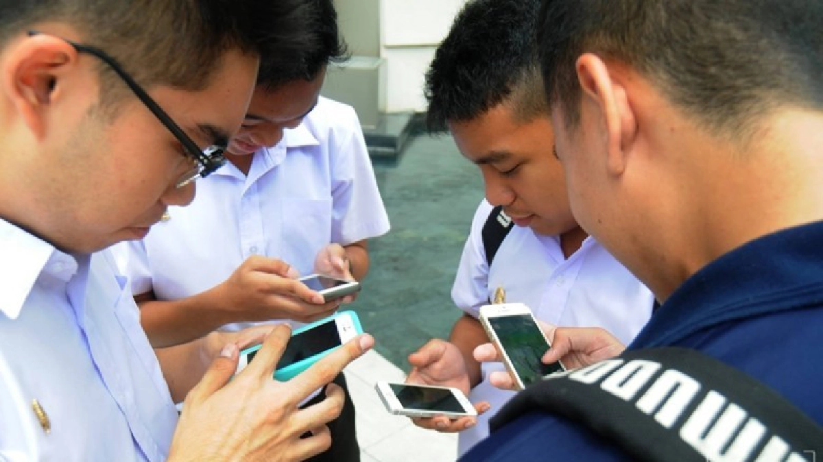 กลาโหม เตือน เล่น "โปเกม่อน" ให้มีสติ กลาโหม เตือน เล่น "โปเกม่อน" ให้มีสติ