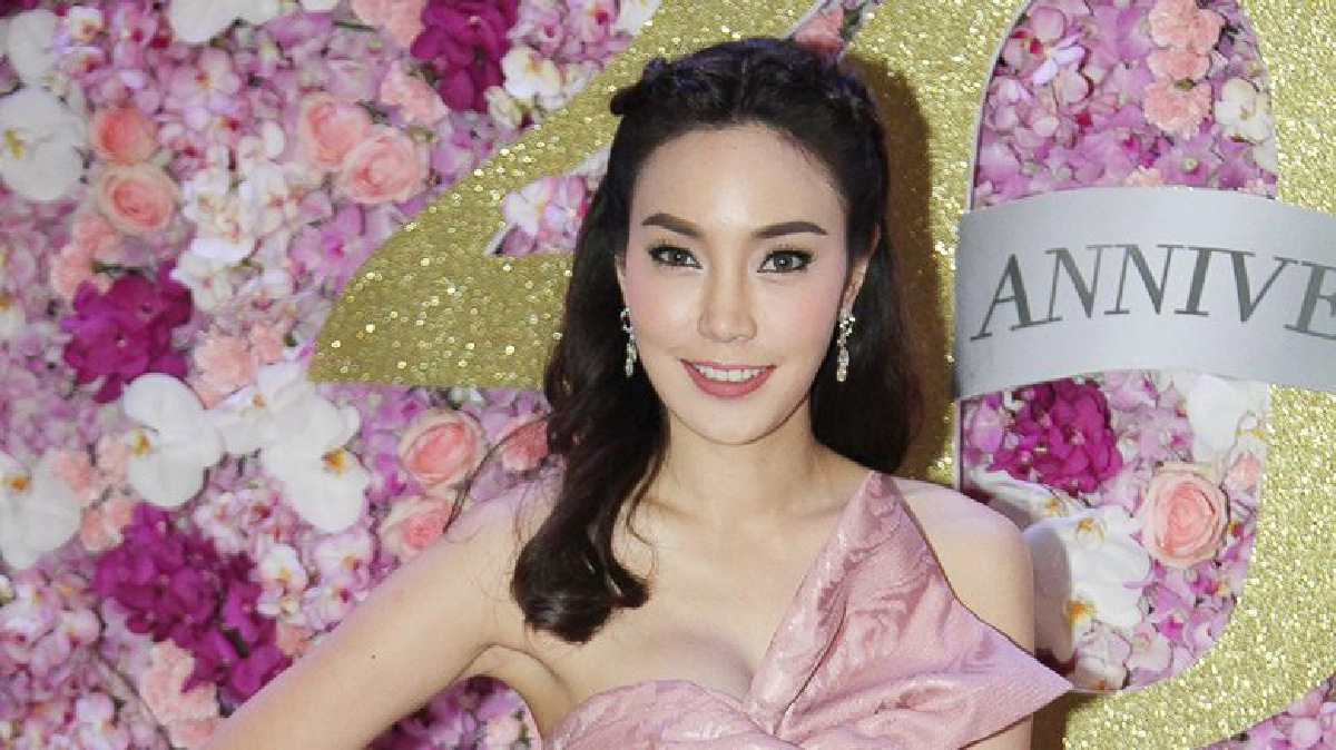 คมชัดลึกเม้าท์นอกจอ : พฤ.11ส.ค.59 คมชัดลึกเม้าท์นอกจอ : พฤ.11ส.ค.59
