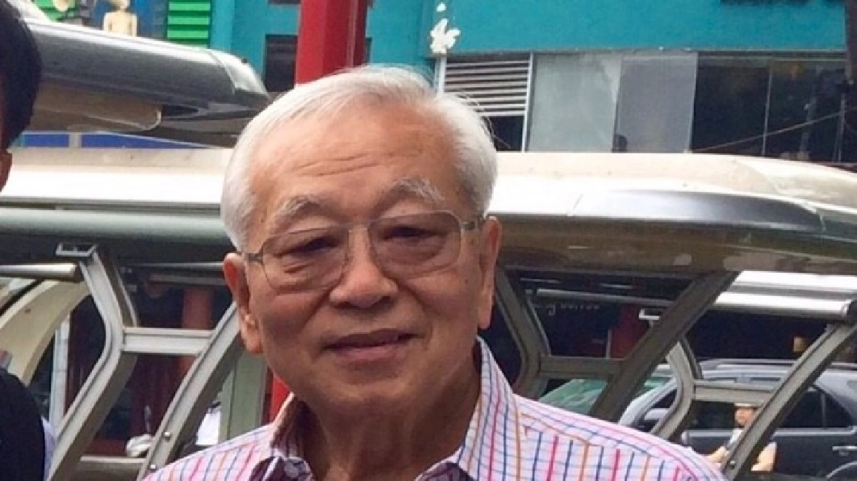 ชมรม สสร.50 ประณามก่อเหตุบึ้มทำร้ายชาติ ชมรม สสร.50 ประณามก่อเหตุบึ้มทำร้ายชาติ